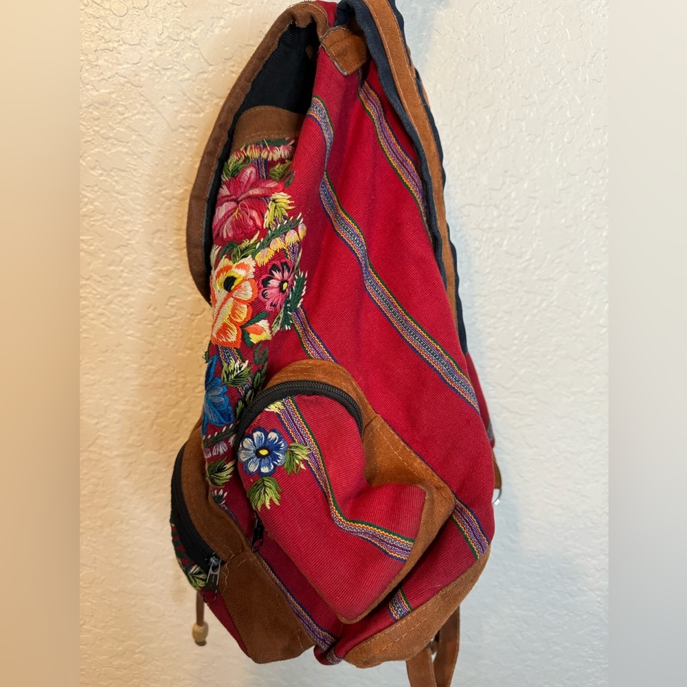Beautiful Floral Embroidered Backpack - Picture 4 of 12
